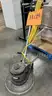 **** TRIPLE-S COMMERCIAL FLOOR SCRUBBER **** (I)
