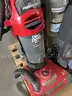 **** ASSORTED VACUUM CLEANERS (7 UNITS) **** (I)