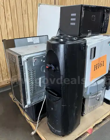 **** ASSORTED HOME APPLIANCES (1 PALLET) **** (I)