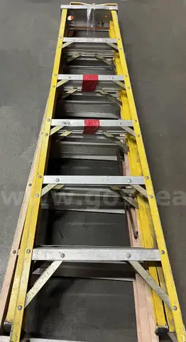**** ASSORTED STEP LADDERS (2 UNITS) (6 FT. AND 12 FT.) **** (I)