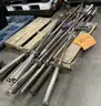 **** METAL BARBELLS AND DUMBBELS (1 PALLET) **** (I)
