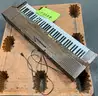 **** VINTAGE ELEPIAN EP-102 MINI KEYBOARD **** (I)