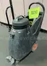**** DAYTON WET-DRY VACUUM **** (I)