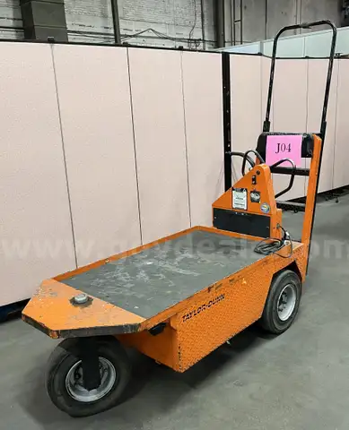 **** TAYLOR-DUNN SC1-59 STOCKCHASER ELECTRIC UTILITY VEHICLE **** (I)