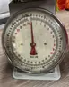 **** VINTAGE KITCHEN SCALE **** (I)