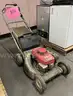 **** HONDA HRA-216 LAWN MOWER **** (I)