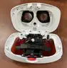 **** VIEW-MASTER DELUXE VR VIEWER WITH PREVIEW REEL **** (I)