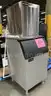 **** ICE-O-MATIC ICEMAKER WITH FOLLET SLOPE FRONT BIN **** (I)