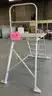 **** DSI COMMAND CENTER PODIUM WITH SKID-RESISTANT PLATFORM AND STEPS **** (I)