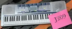 **** BONTEMPI PM-685 KEYBOARD WITH 61 PROFESSIONAL KEYS **** (I)