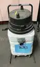 **** WAXIE 24 GL.WET-DRY VACUUM **** (I)