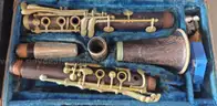 **** ASSORTED WOODWIND AND BRASS MUSICAL INSTRUMENTS (11 UNITS) **** (I)
