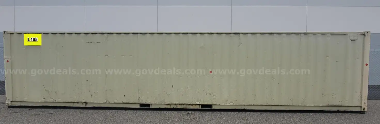 ****  40 FT. STORAGE CONTAINER WITH METAL RACKS, VENTILATION, AND LIGHTING OUTLET **** (P)
