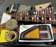 **** ASSORTED STRING AND PERCUSSION MUSICAL INSTRUMENTS (7 UNITS) **** (I)