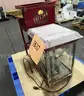 **** PRINCETON POPCORN MACHINE WITH CART **** (I)