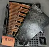 **** DEAGAN 834 ANTIQUE XYLOPHONE WITH CASE **** (I)