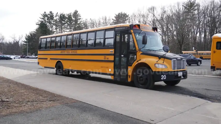 2013 Freightliner B2 Bus Chassis