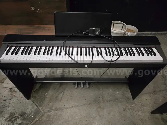 Casio Privia PX-130 Piano