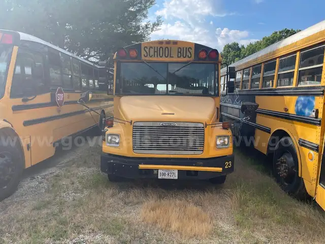 2002 Freightliner FS65 School Bus | GovDeals