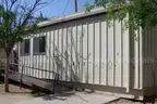 ONE LOT - SINGLE PORTABLE CLASSROOM BUILDING