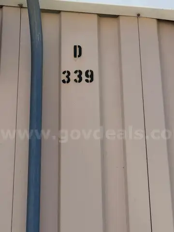 ONE LOT - DOUBLE PORTABLE CLASSROOM BUILDING