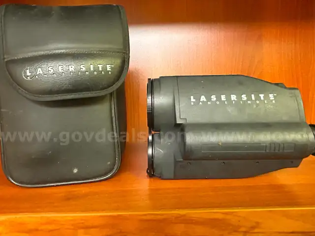 Tasco Range Finder (Condition Unknown). Recommend Inspection