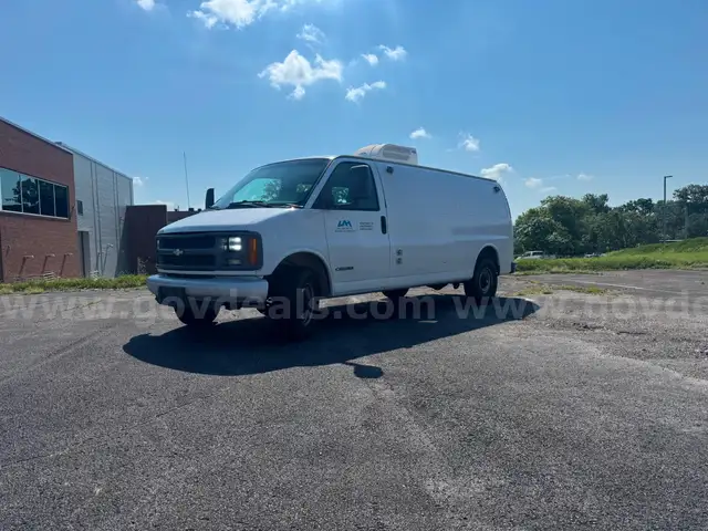 1999 Chevrolet 3500 Express Van