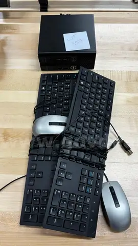 Lot of 2 Dell Optiplex 3070 - i7