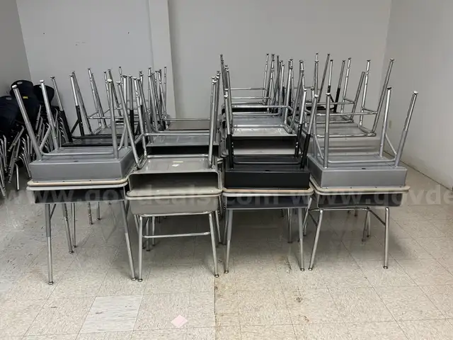 Student Desks