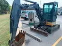 JOHN DEERE MINI EXCAVATOR