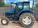 NEW HOLLAND TRACTOR