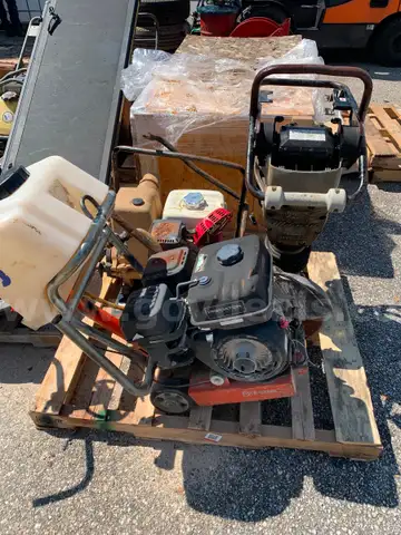 Miscellaneous small equipment 2