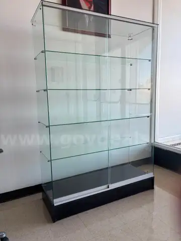 Display Case Approx. 6 foot by 6 foot by 18in deep Qty 2