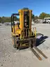 1985 CAT Forklift