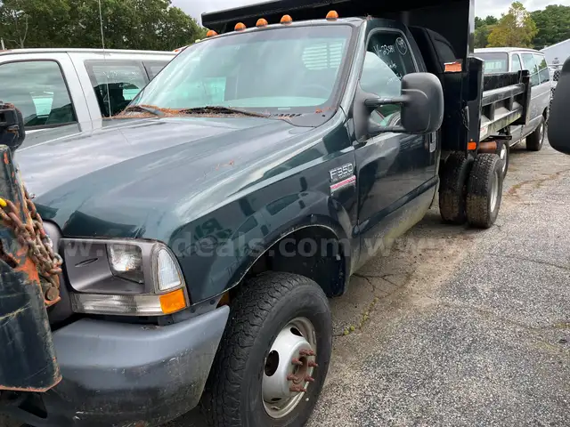 2004 Ford F-350 SD