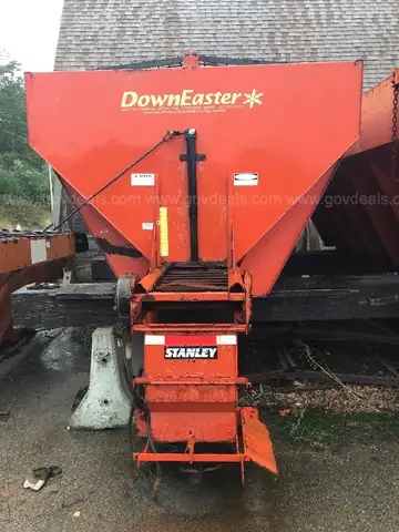 Downeaster Sander 11 yard 14ft