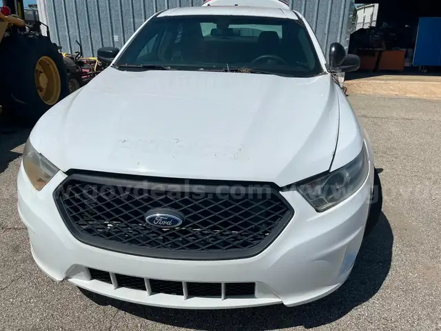 2013 Ford Taurus
