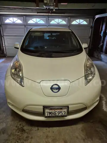2015 Nissan LEAF