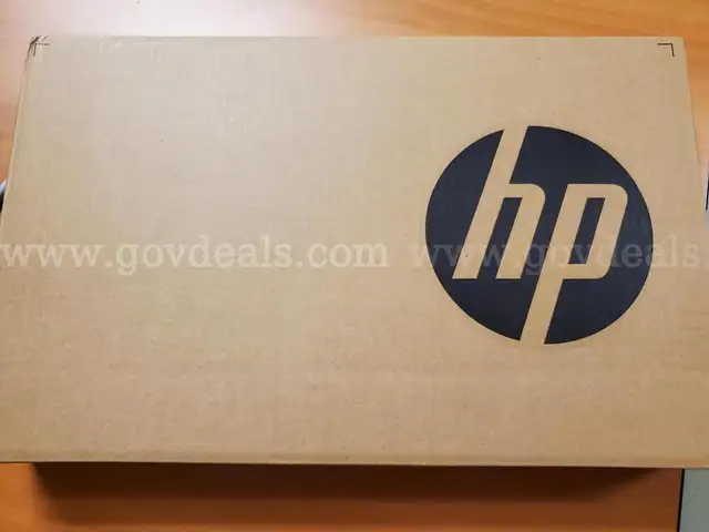 unopened in box HP Laptop- 15-da0020ds
