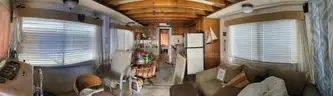 Wildcat lll Houseboat