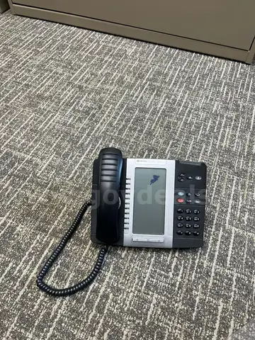 DESK PHONE
