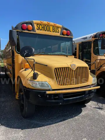 2005 IC-CE200 International 71 Passenger School Bus
