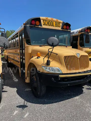 2005 IC-CE200 International 71 Passenger School Bus