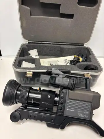 Panasonic Digital 5000 Video Camera