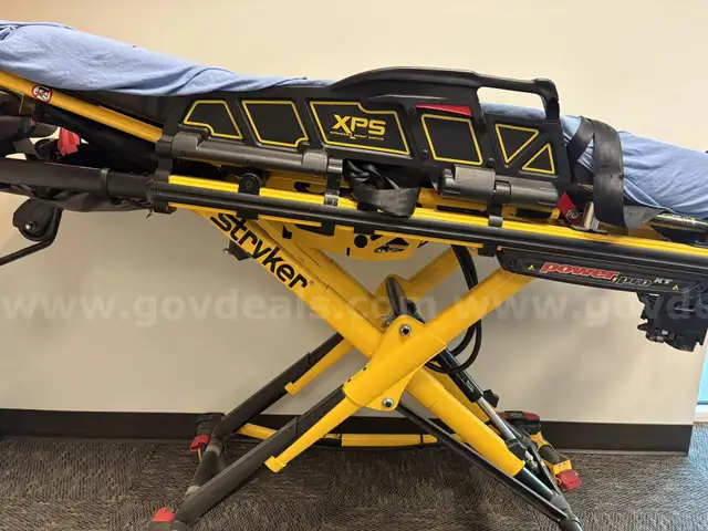 STRYKER Ambulance Cot ** FOR PARTS ONLY**