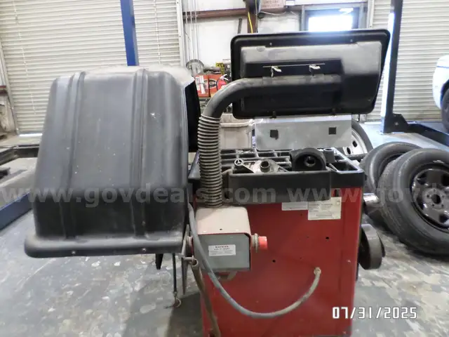 coats tire balancer
