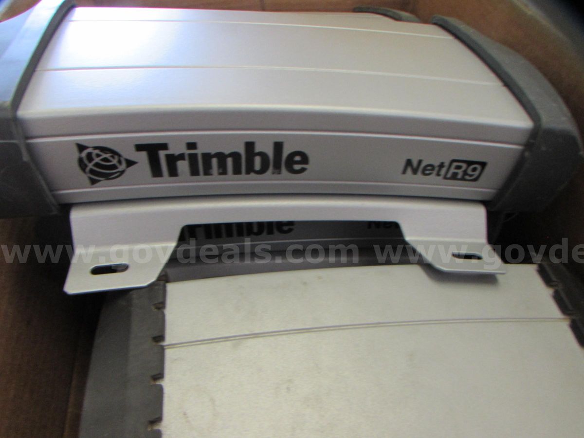 7- Trimble Net R9s Receivers 