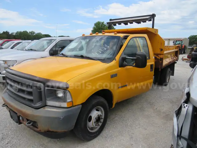 2002 Ford F-350 SD