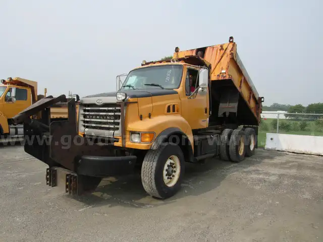2001 Sterling LT9500