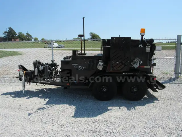 2013 Crafco Poly Pathing Machine